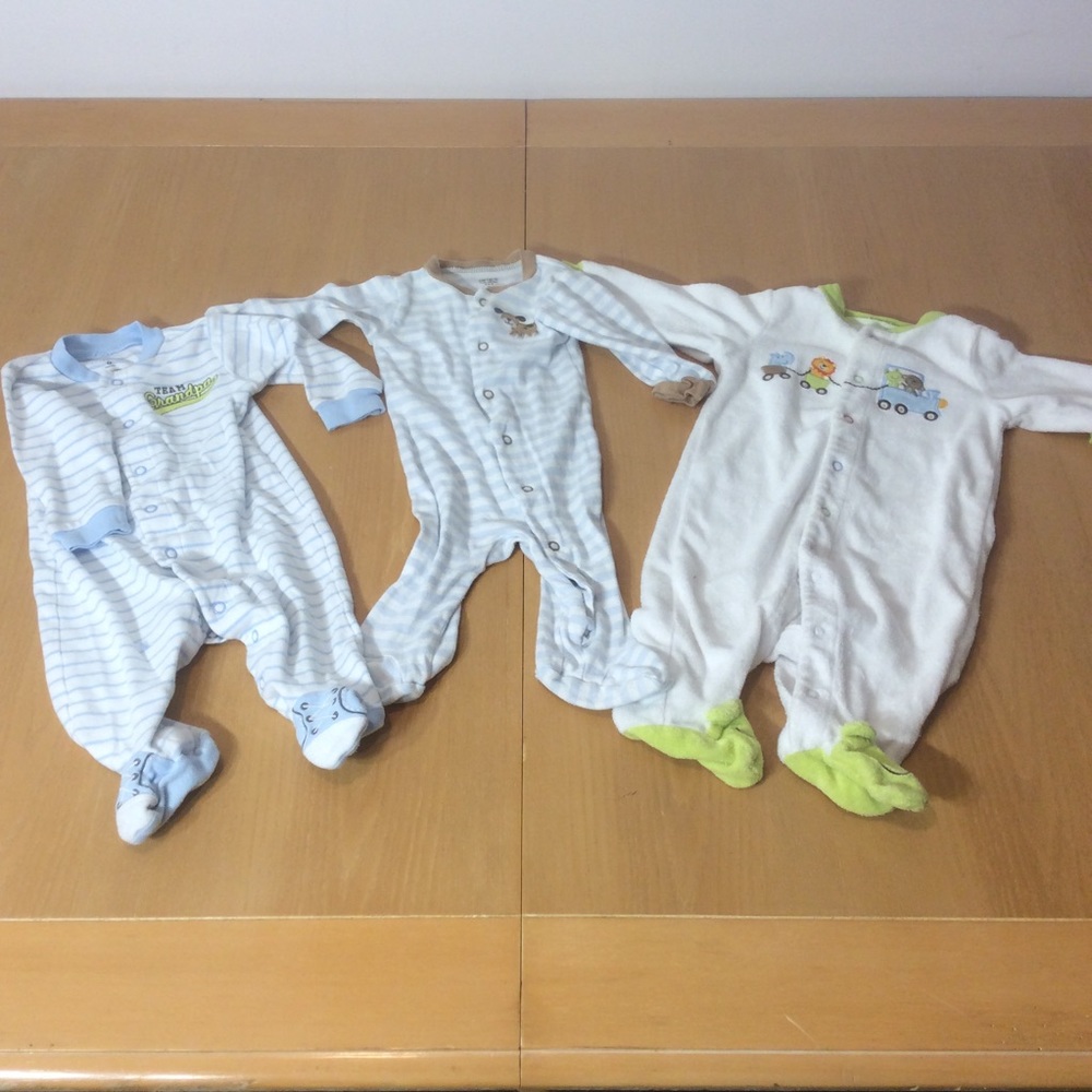 Carters onesies 3 in set cotton boys
